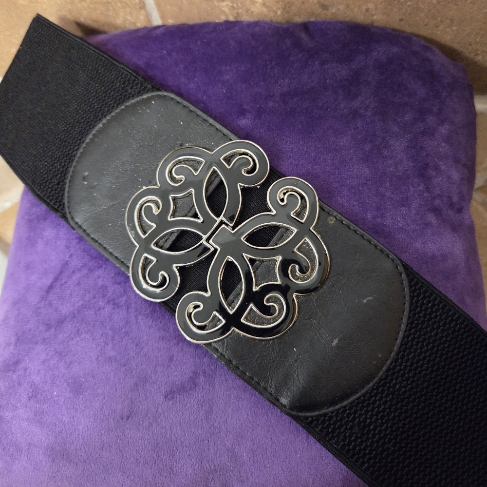 🖤 Stretch Belt